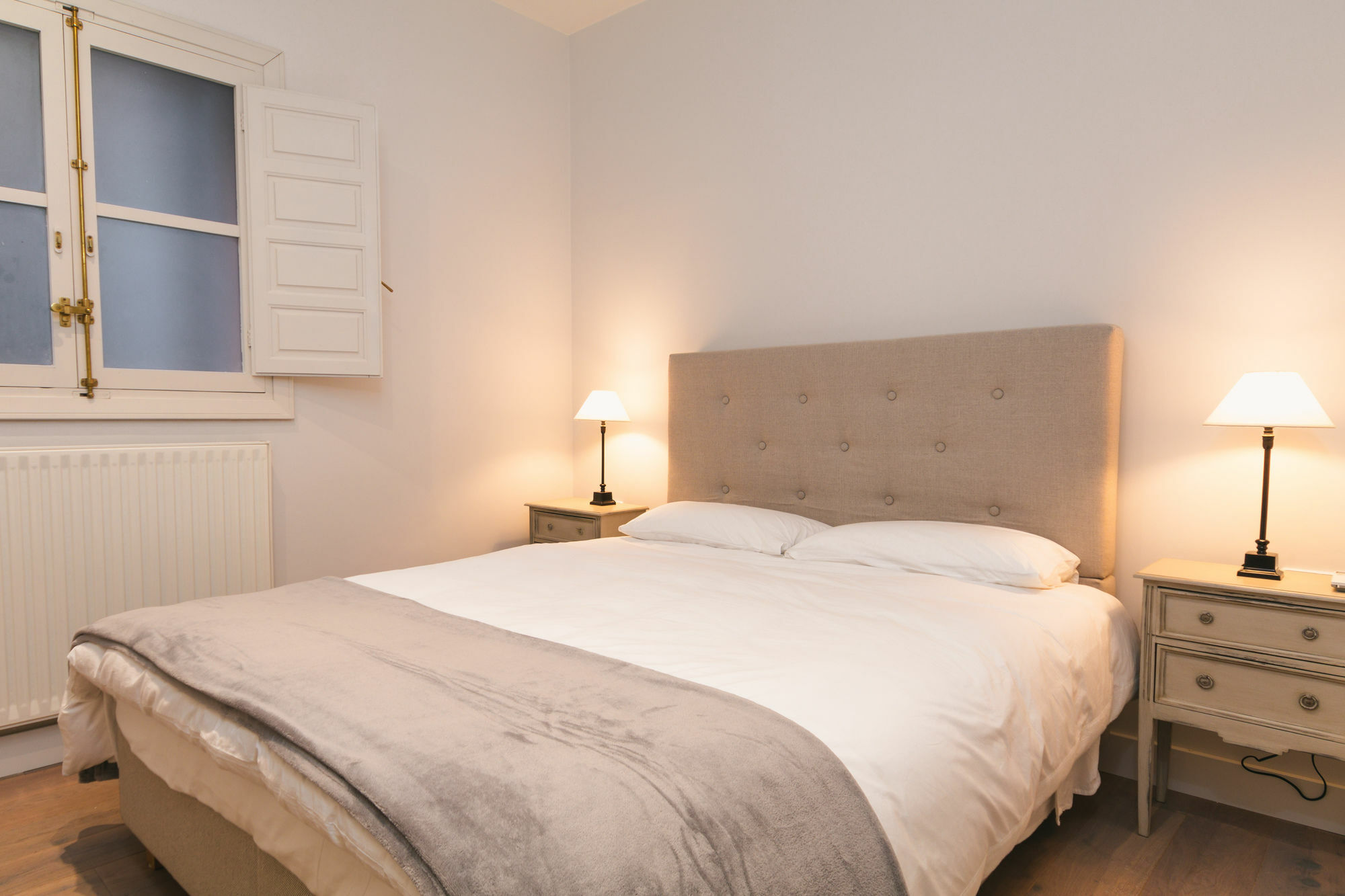 Pyr Select Plaza Santa Ana Apartment มาดริด ภายนอก รูปภาพ
